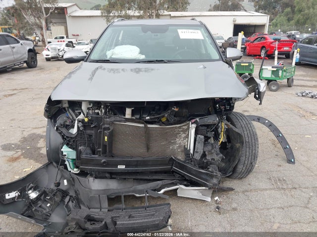 KNDER2AA7R7560505 KIA SELTOS EX