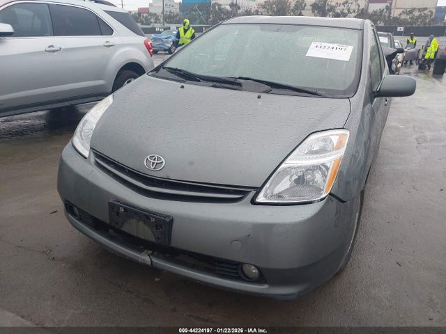 2005 Toyota Prius მანქანა იყიდება აუქციონზე, vin: JTDKB20U853037305, აუქციონის ნომერი: 44224197