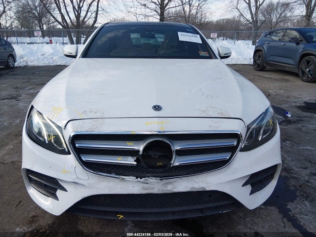 Aukcja sprzedaży 2017 Mercedes-benz E 300 4matic, vin: WDDZF4KB2HA232784, numer aukcji: 44224198