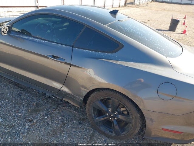 Ford Mustang Ecoboost Fastback 2021 1FA6P8TH1M5102623 Image 18