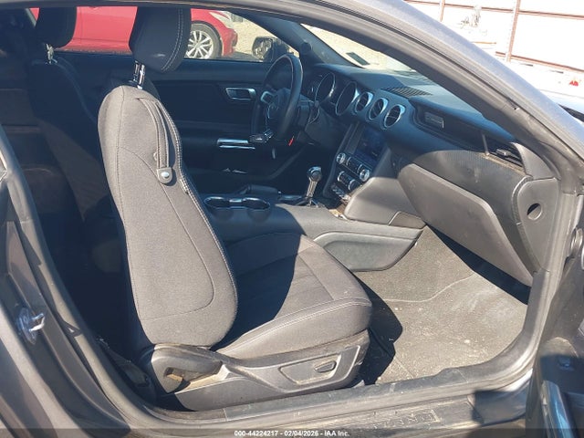 2021 FORD MUSTANG 1FA6P8TH1M5102623 Photo 4