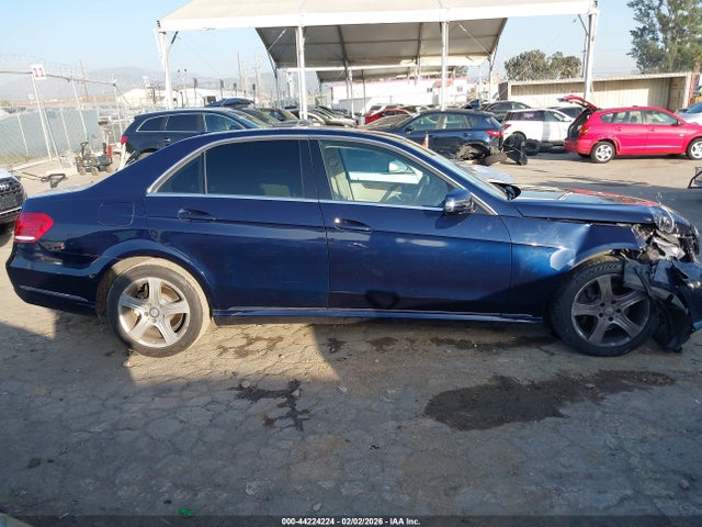 44224224 :رقم المزاد ، WDDHF5KB7EA779272 vin ، 2014 Mercedes-benz E 350 مزاد بيع