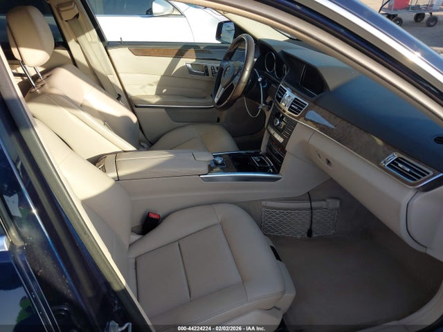 44224224 :رقم المزاد ، WDDHF5KB7EA779272 vin ، 2014 Mercedes-benz E 350 مزاد بيع