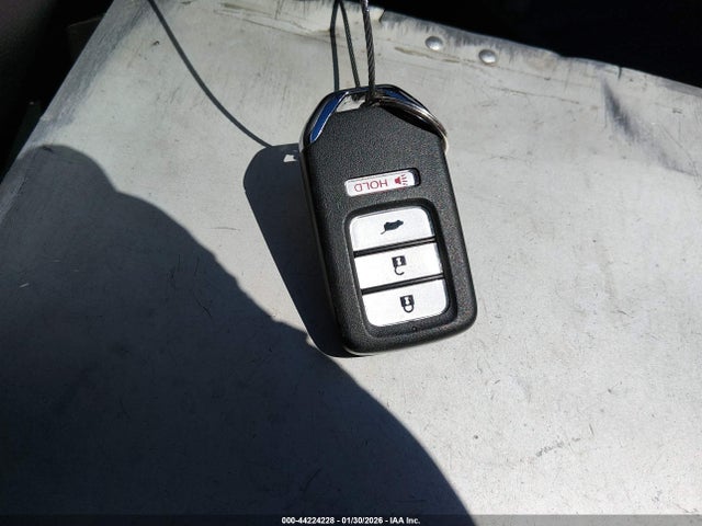44224228 :رقم المزاد ، 5J6RM4H72GL117358 vin ، 2016 Honda Cr-v Ex-l مزاد بيع