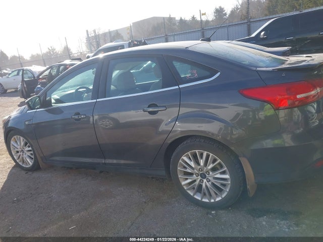 Продажа на аукционе авто 2016 Ford Focus Titanium, vin: 1FADP3J22GL260073, номер лота: 44224249