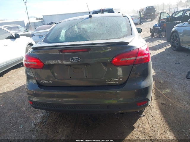 Продажа на аукционе авто 2016 Ford Focus Titanium, vin: 1FADP3J22GL260073, номер лота: 44224249