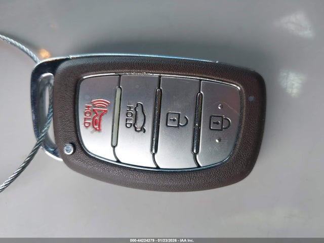 KMHDH6AH2EU028184 Hyundai Elantra