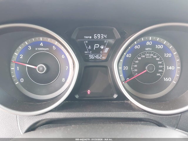 KMHDH6AH2EU028184 Hyundai Elantra