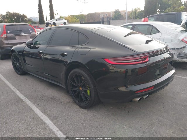2019 PORSCHE PANAMERA E-HYBRID WP0AE2A79KL123276 Photo 2