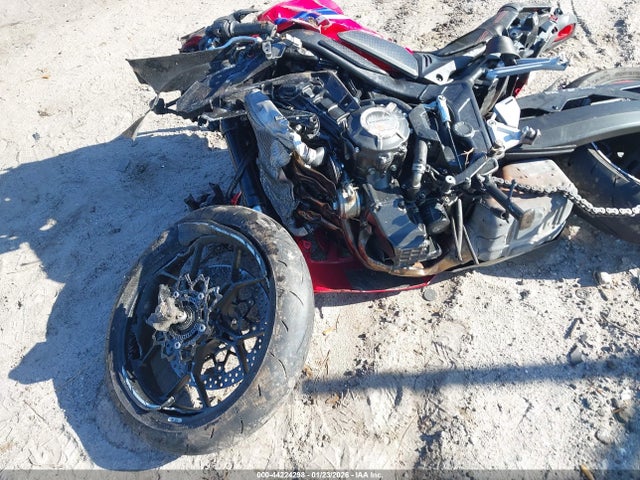 MLHRH1554S5100180 Honda CBR650 R