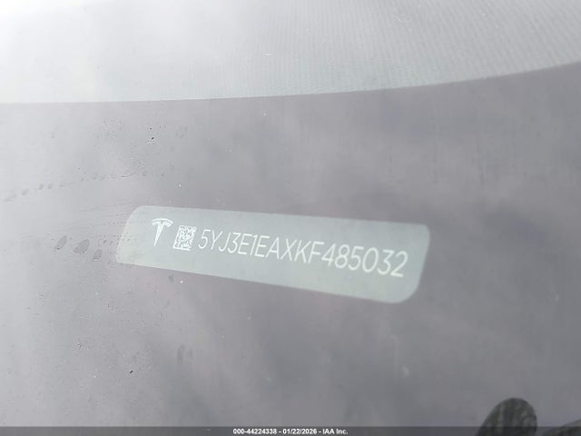 2019 TESLA MODEL 3 5YJ3E1EAXKF485032 Photo 8