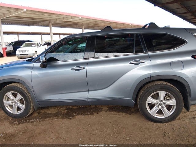 5TDBZRBHXMS149783 Toyota Highlander Le