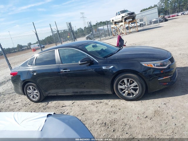 5XXGT4L31GG031558 KIA Optima Lx