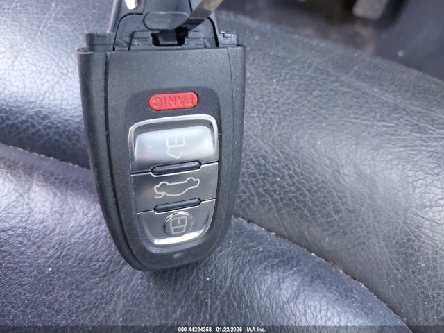 2011 AUDI A4 WAUAFAFL5BN011671 Photo 10