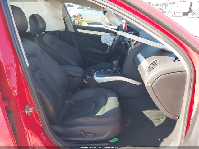 2011 AUDI A4 WAUAFAFL5BN011671 Photo 4