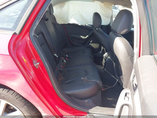 2011 AUDI A4 WAUAFAFL5BN011671 Photo 7