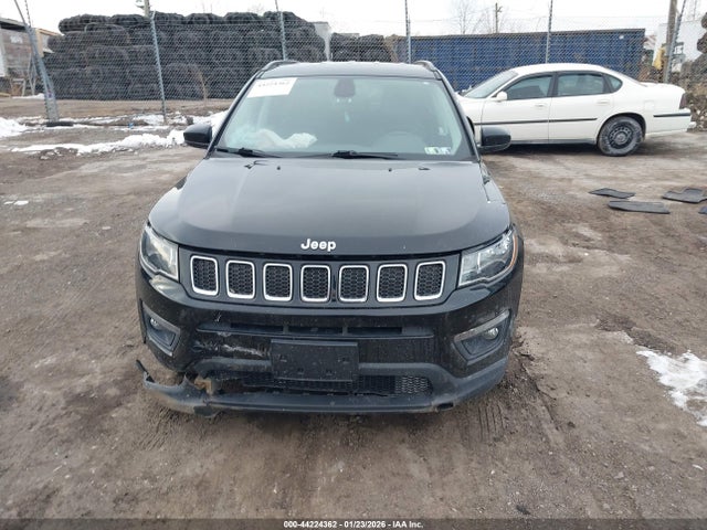 Jeep Compass Latitude 4x4 2019 3C4NJDBB4KT595806 Image 12