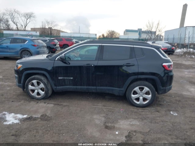 Jeep Compass Latitude 4x4 2019 3C4NJDBB4KT595806 Image 14