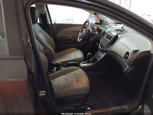 1G1JA5SH0E4232396 Chevrolet Sonic Ls Auto