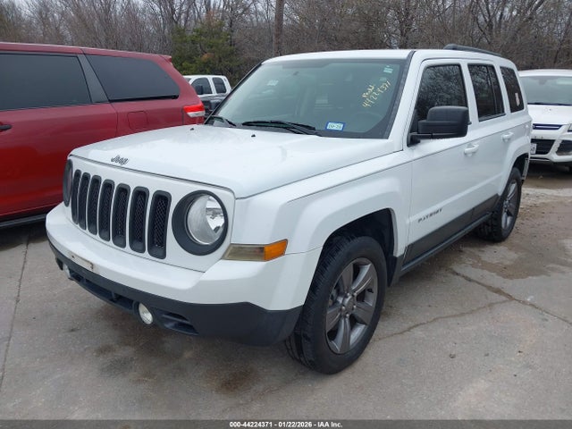Jeep Patriot High Altitude Edition 2015 1C4NJPFA7FD418889 Image 2