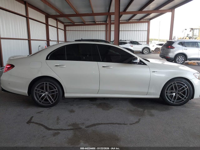 44224400 :رقم المزاد ، WDDZF6BB6KA604386 vin ، 2019 Mercedes-benz Amg E 53 4matic مزاد بيع