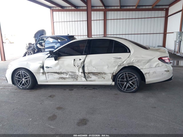 44224400 :رقم المزاد ، WDDZF6BB6KA604386 vin ، 2019 Mercedes-benz Amg E 53 4matic مزاد بيع
