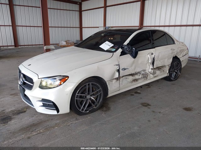 2019 MERCEDES-BENZ AMG E 53 WDDZF6BB6KA604386 Photo 1