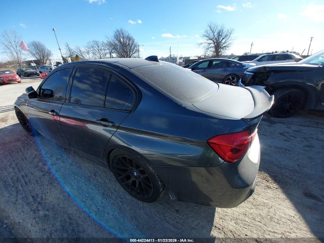 2016 BMW 340I WBA8B7G5XGNT14126 Photo 2