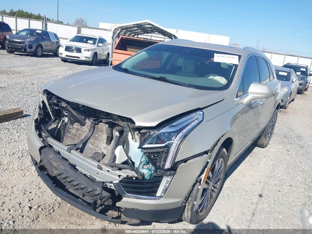 2017 CADILLAC XT5 1GYKNCRS6HZ182790 Photo 5