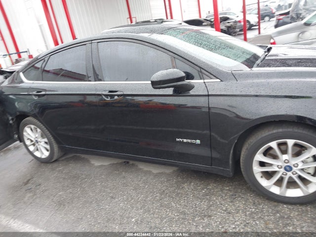 3FA6P0LU9KR278523 Ford Fusion Hybrid Se