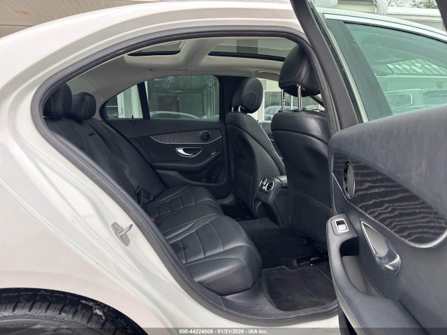 2017 MERCEDES-BENZ C 300 55SWF4KB3HU179385 Photo 7