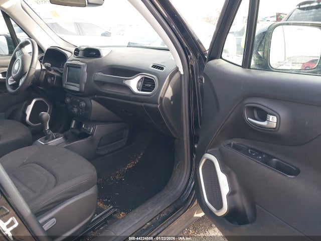 2018 JEEP RENEGADE ZACCJABB8JPJ34522 Photo 4