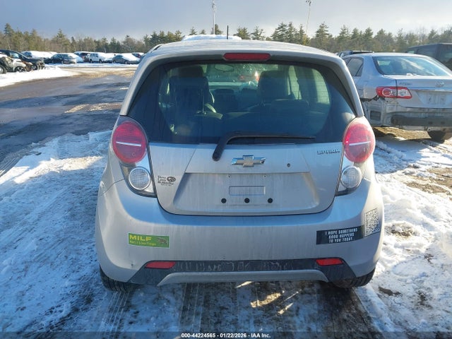 Chevrolet Spark 1lt Cvt 2015 KL8CD6S97FC787321 Image 16