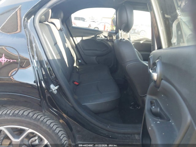 2021 FIAT 500X ZFBNF3C12MP895212 Photo 7