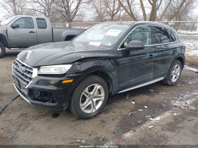 2019 AUDI Q5 WA1ANAFY7K2065244 Photo 1