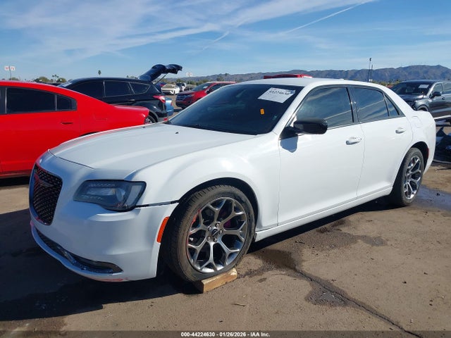 2C3CCABG1JH227235 Chrysler 300 300s