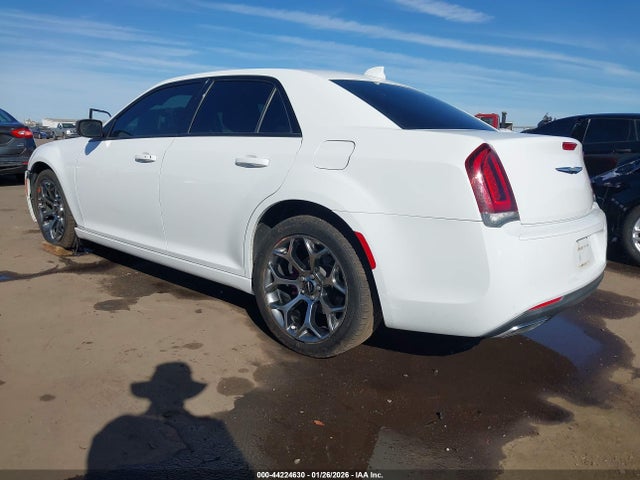 2C3CCABG1JH227235 Chrysler 300 300s