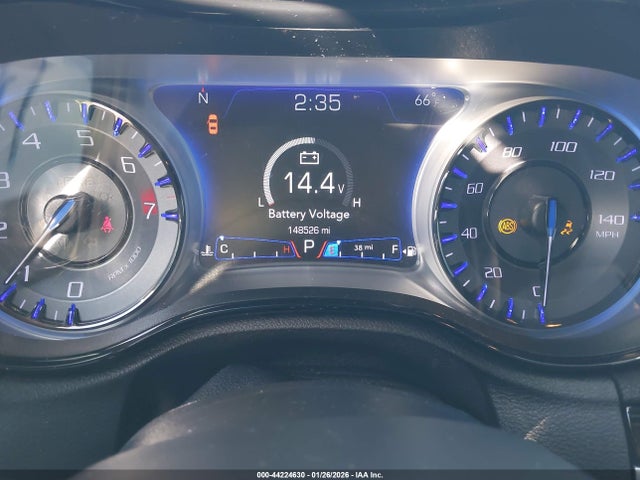 2C3CCABG1JH227235 Chrysler 300 300s