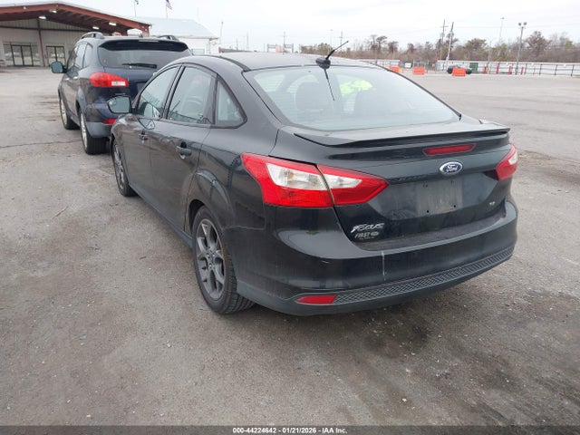 Ford FOCUS SE 2014 1FADP3F26EL164467 Image 3