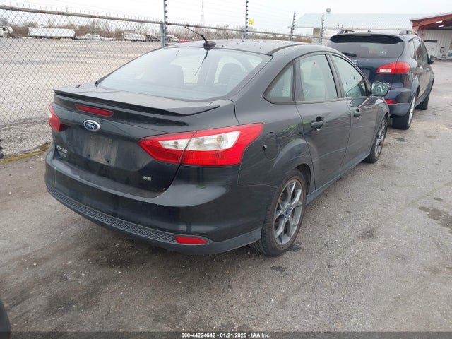 Ford FOCUS SE 2014 1FADP3F26EL164467 Image 4