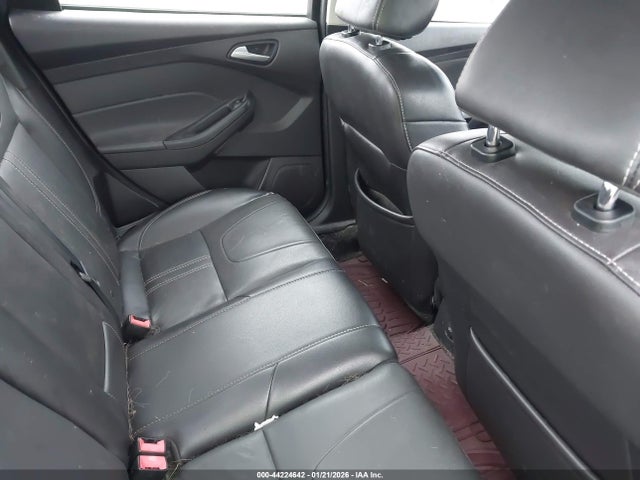 Ford FOCUS SE 2014 1FADP3F26EL164467 Image 8