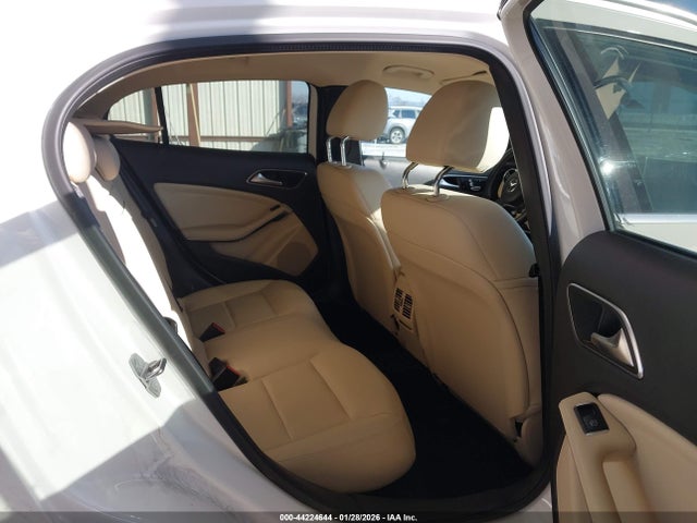 Продажа на аукционе авто 2020 Mercedes-benz Gla 250, vin: WDCTG4EB3LU024441, номер лота: 44224644