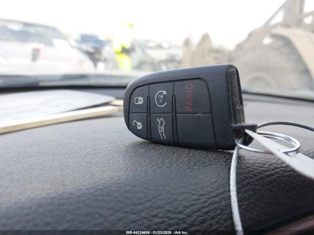 Продаж на аукціоні авто 2017 Dodge Challenger R/t, vin: 2C3CDZBT7HH655880, номер лоту: 44224656