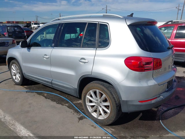 WVGRV7AX7HK005415 Volkswagen Tiguan 2.0t Wolfsburg Edition