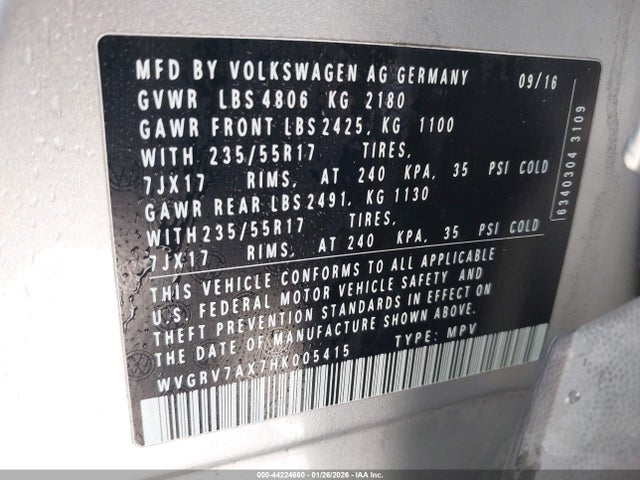 WVGRV7AX7HK005415 Volkswagen Tiguan 2.0t Wolfsburg Edition