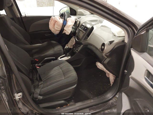 1G1JC5SB7G4158435 Chevrolet Sonic Lt Auto