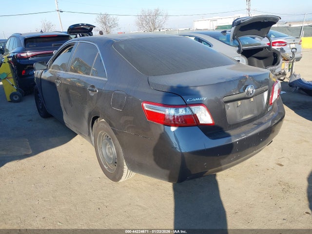 2007 TOYOTA CAMRY HYBRID JTNBB46KX73041369 Photo 2