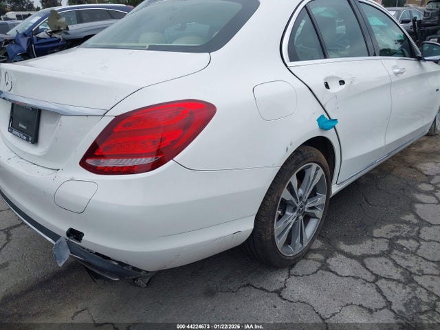 Aukcja sprzedaży 2018 Mercedes-benz C 350e, vin: 55SWF4HB8JU271038, numer aukcji: 44224673