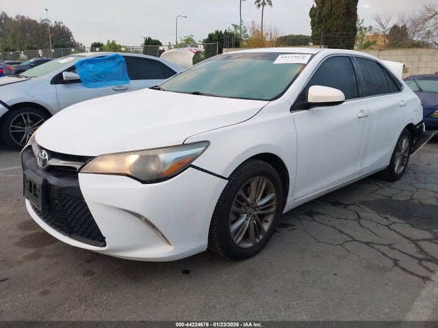 2015 TOYOTA CAMRY 4T1BF1FK3FU095043 Photo 1