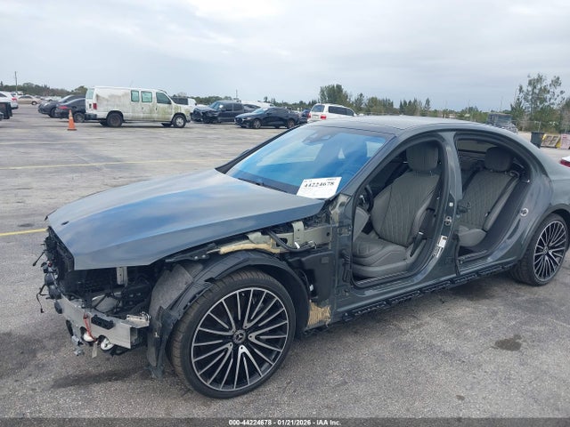 Продажа на аукционе авто 2023 Mercedes-benz S 580 4matic, vin: W1K6G7GBXPA226711, номер лота: 44224678